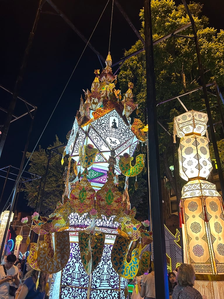 lantern festival in chiang mai